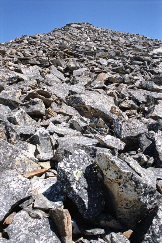 05 Large Boulders On The Final Part Of The Climb To Nameless Fangs North Of Gokyo